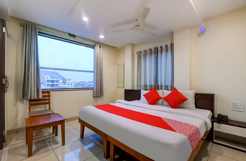 Luxury Hotel Rooms